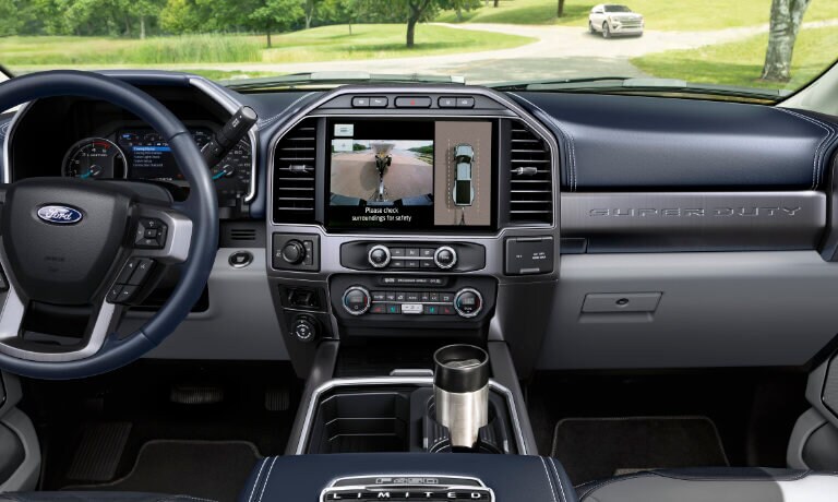 2022 Ford F-250 Interior Front Dash Skyview Camera
