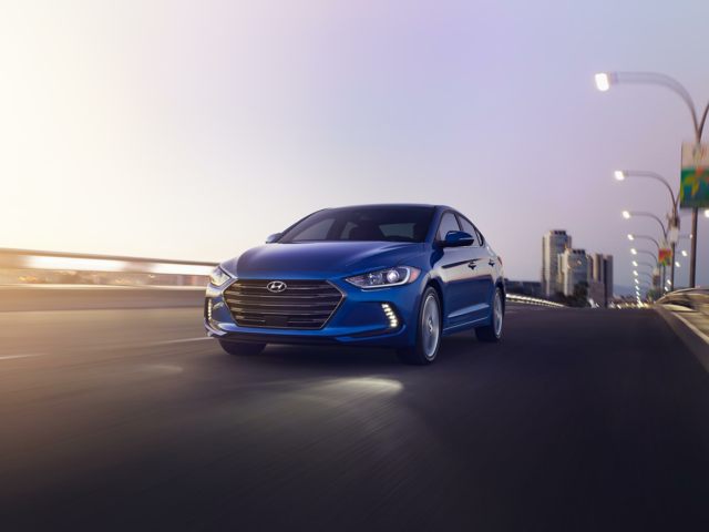 New Hyundai Elantra limited Sedan near Providence RI