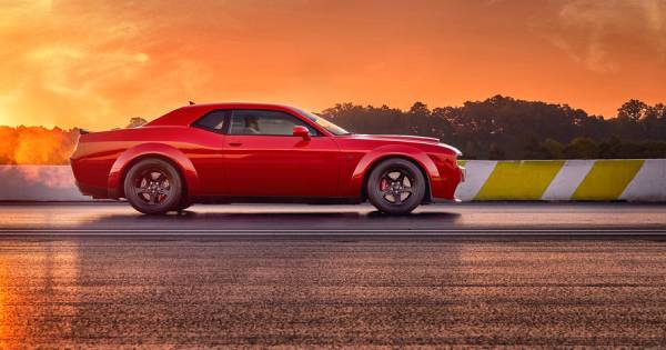 Dodge Challenger.jpg