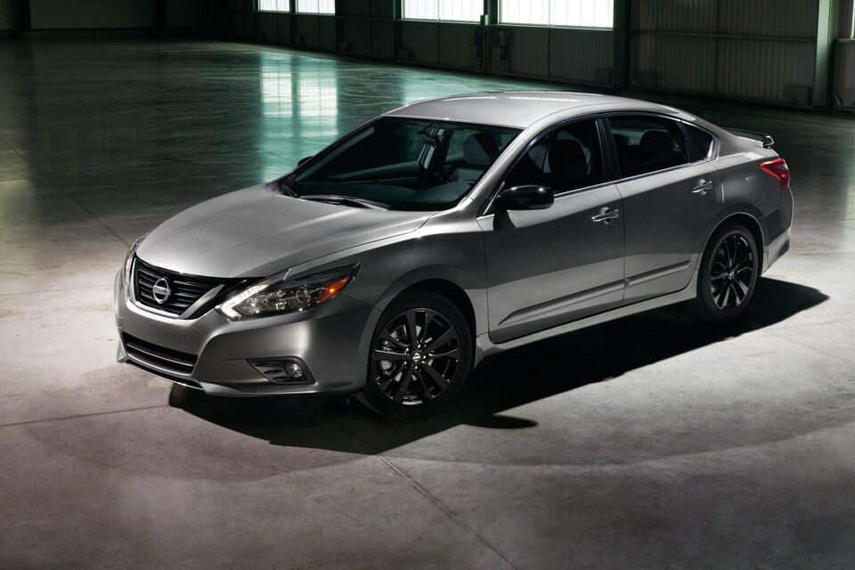 Nissan Altima SR Midnight For Sale in Swansea, MA
