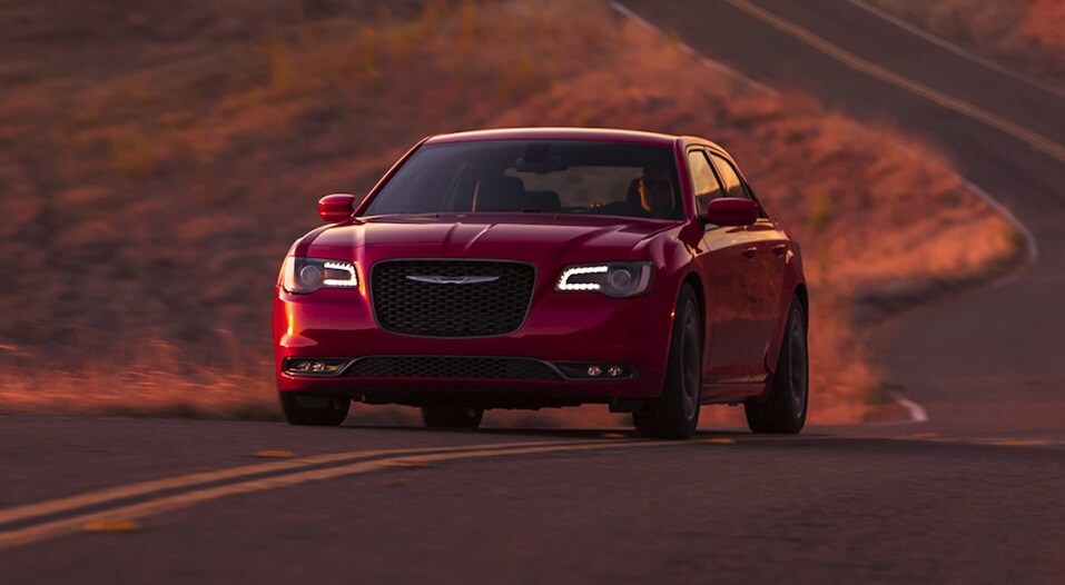 2018-Chrysler-300-S-Sedan-L01 (1).jpeg