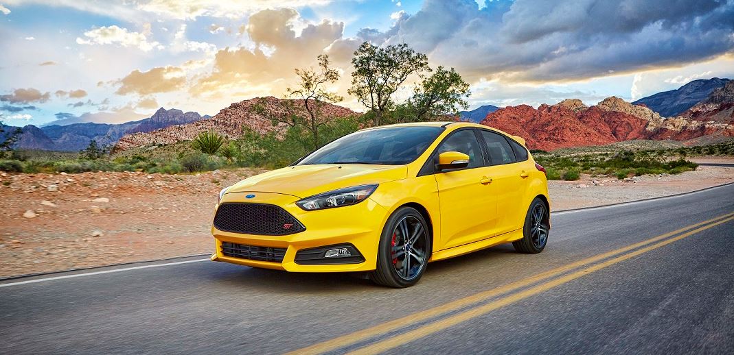 2017 Ford Focus ST.jpg