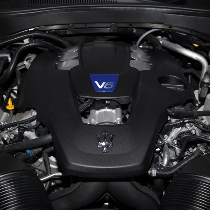 New Maserati Levante near Dallas-Fort Worth, TX