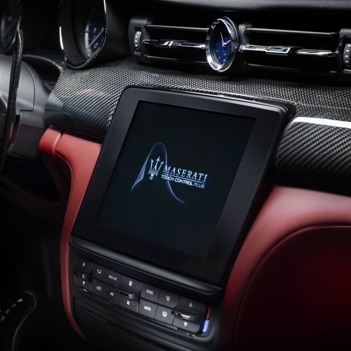 2018 Maserati Quattroporte near Dallas-Fort Worth, TX