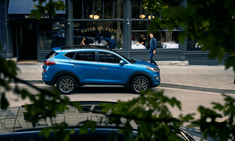 2021 Hyundai Tucson exterior in front of cafe