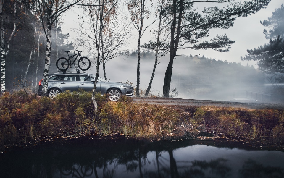 2018-Volvo-V90-Inscription-T6-Sedan-L01.png