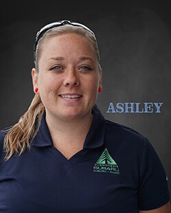 AshleyM_web.jpg