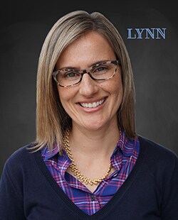 LynnW_web.jpg