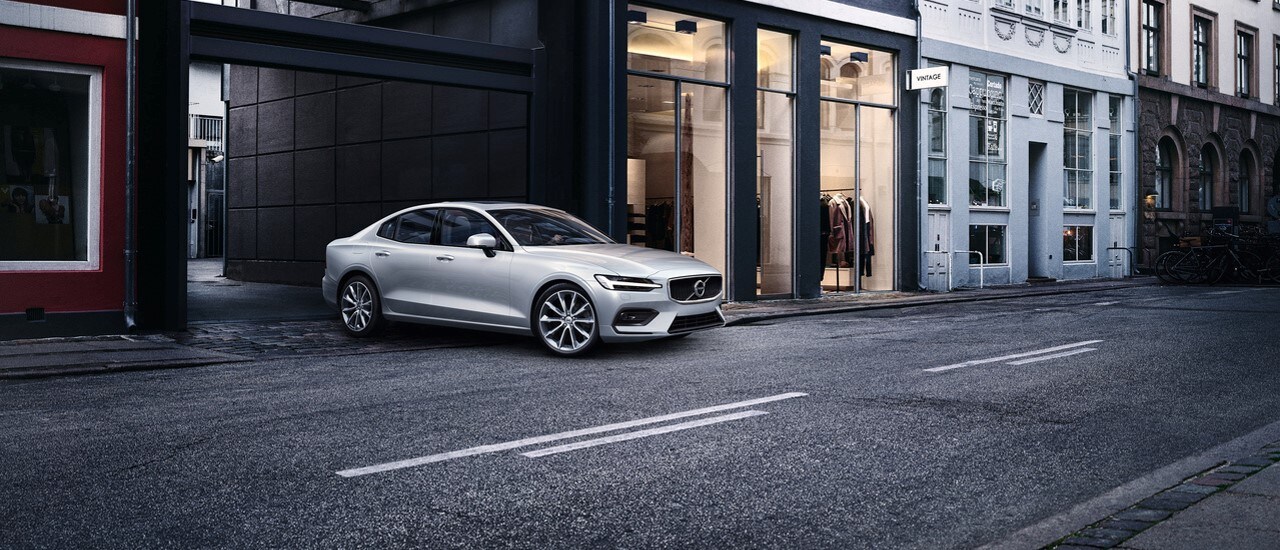 2021 Volvo S60.jpg