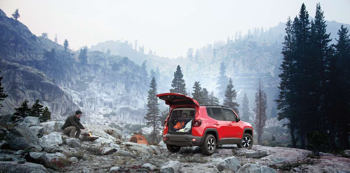 2020-Jeep-Renegade-Trailhawk-SUV
