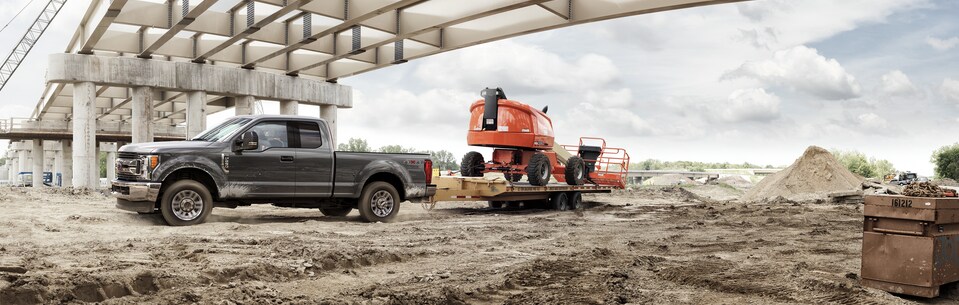 Ford F-350 XLT Super Cab