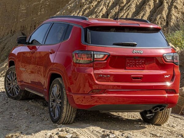 2023 Jeep Compass Rear Angle
