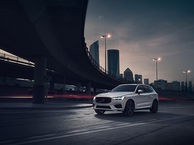 2019 XC60 Compare3.jpg