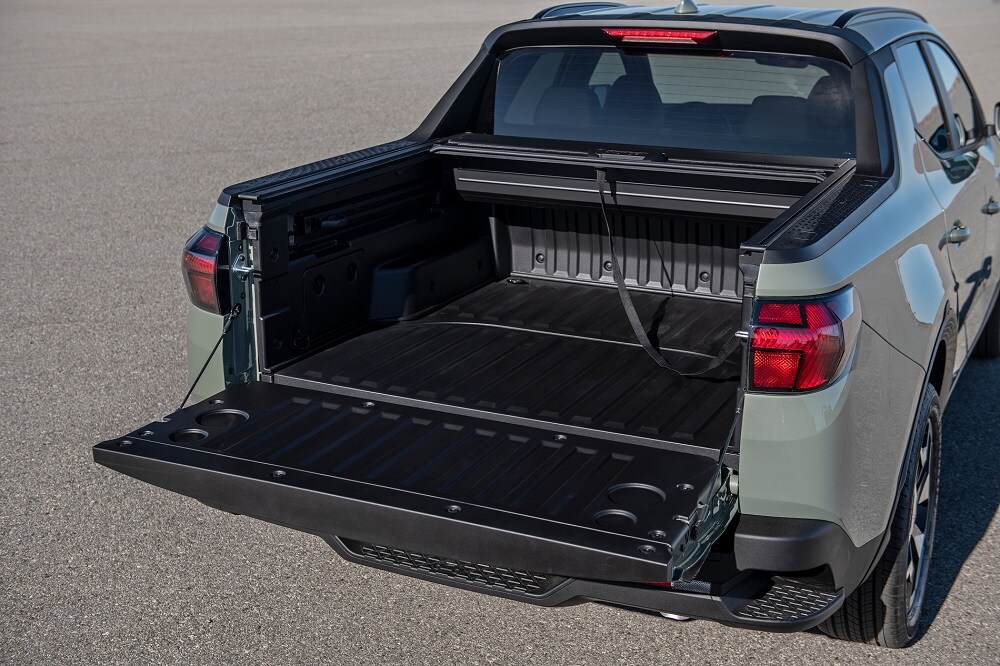 2022 Hyundai Santa Cruz 4.3-foot-long bed