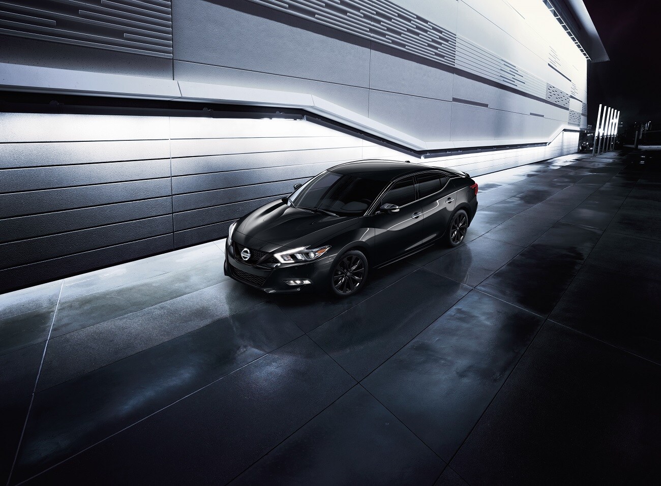 Nissan Maxima Tech