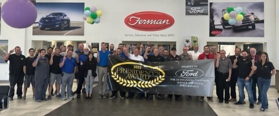 2023 April Ford Store Presidents Award Team Photo 550x230.jpg