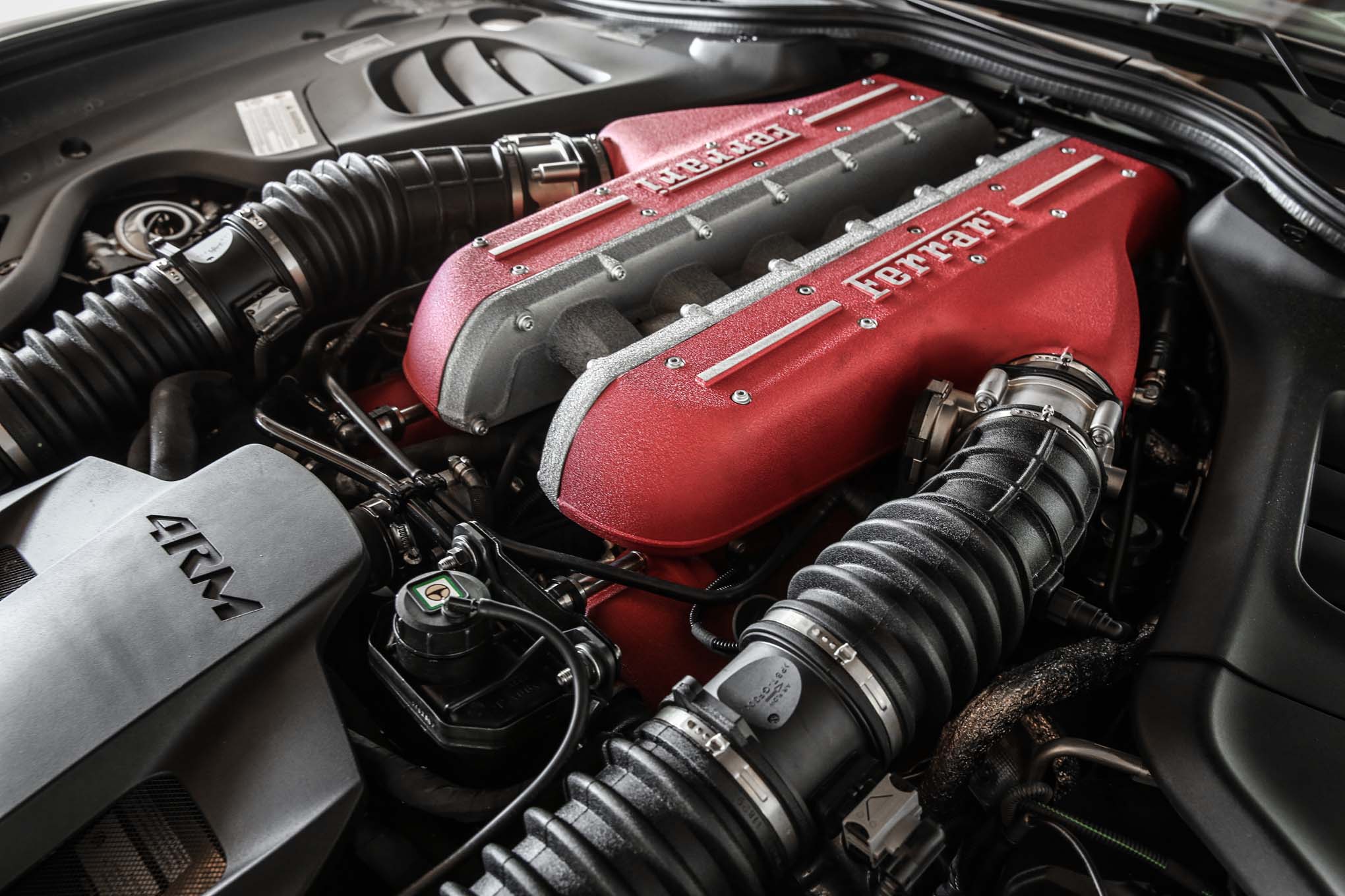 GTC4Lusso Engine