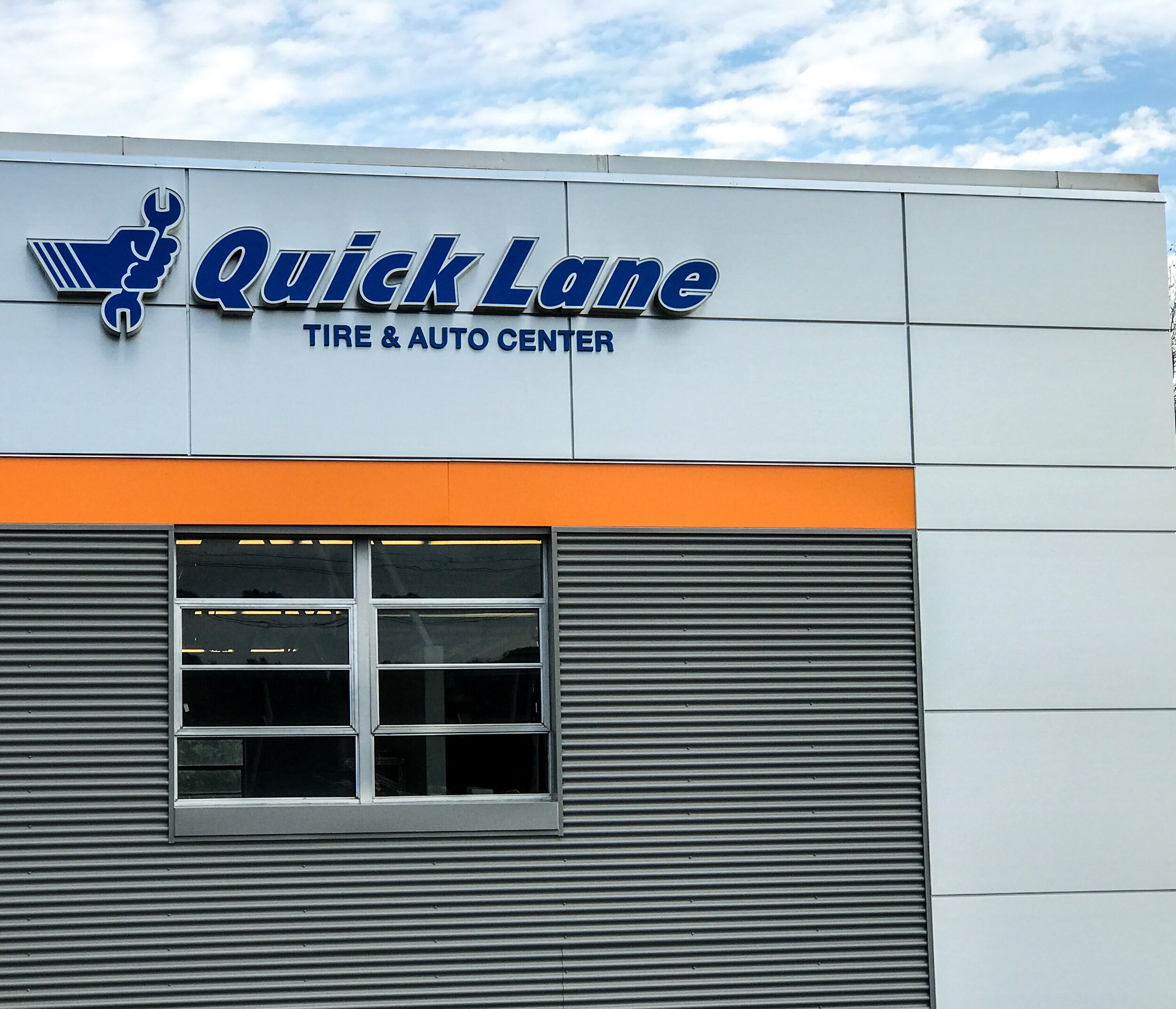 quick_lane.jpg