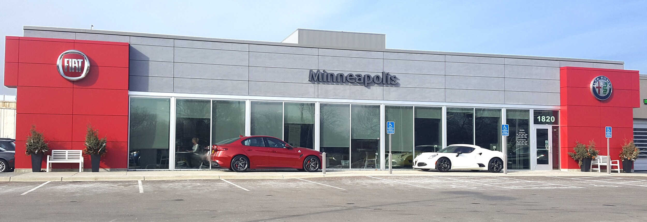 Fiat of Minneapolis