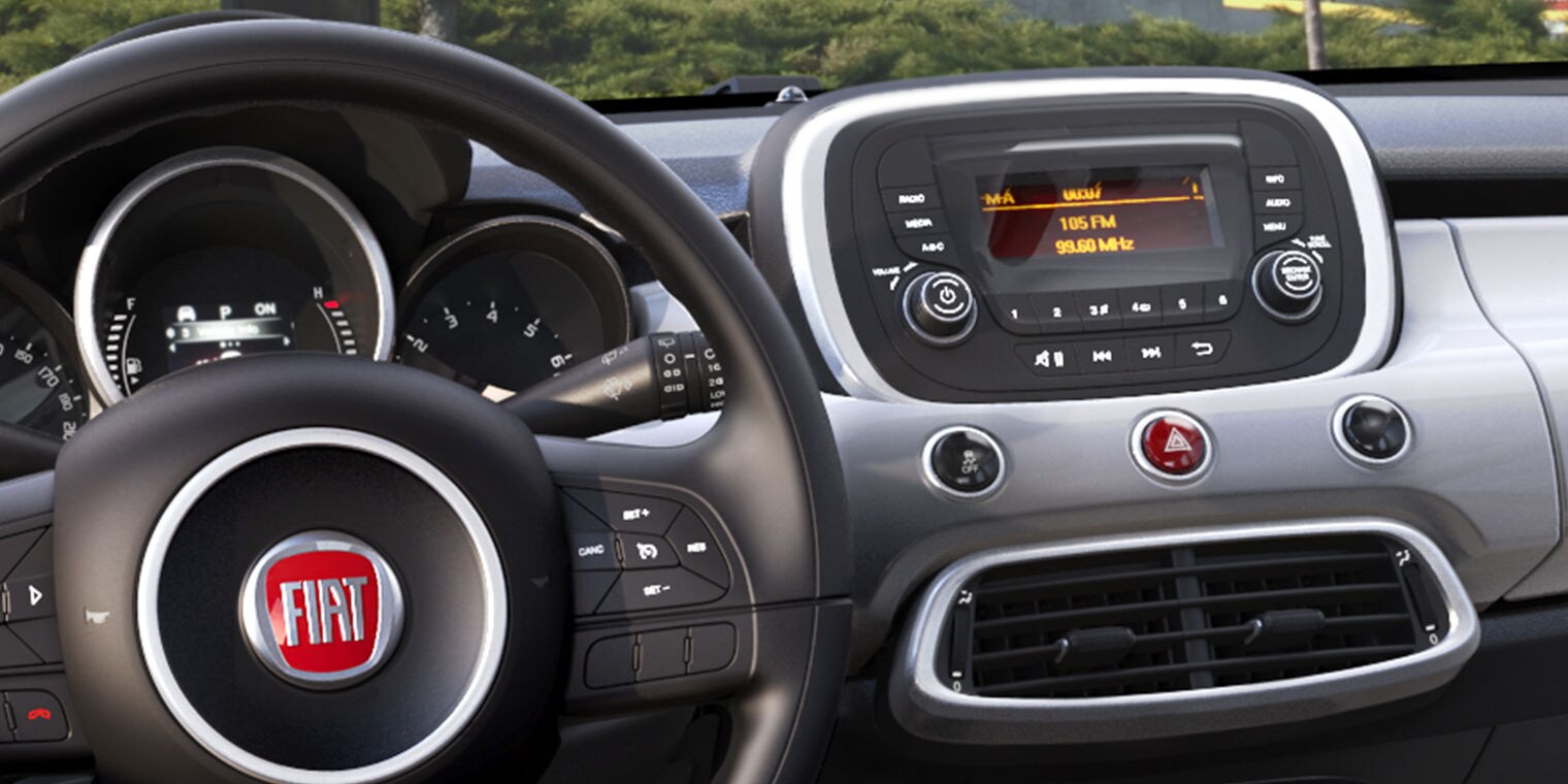 2016 FIAT 500X Pop Interior.jpg 2016 FIAT 500X Pop Interior