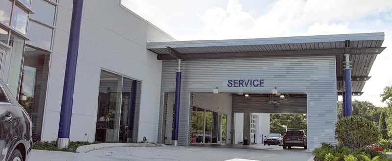 10Fields_Motorcars_Service.gif