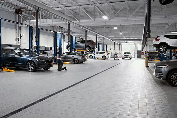Volvo-Shop.jpg