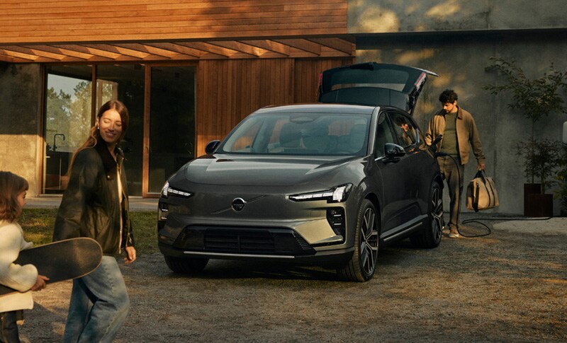 2027 Volvo EX60