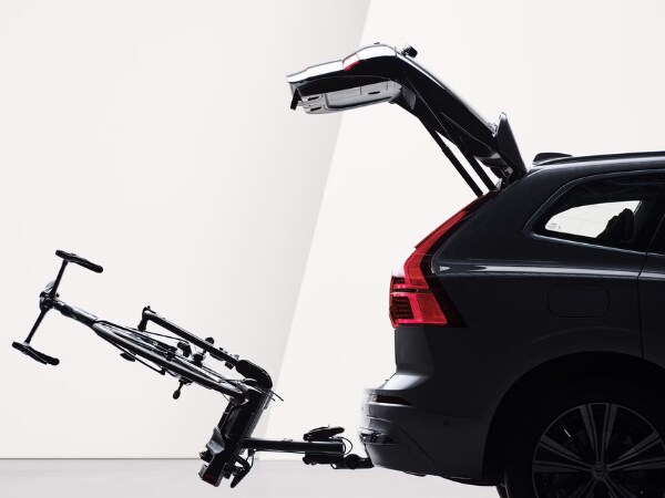 Compact SUV towing and cargo versatility.