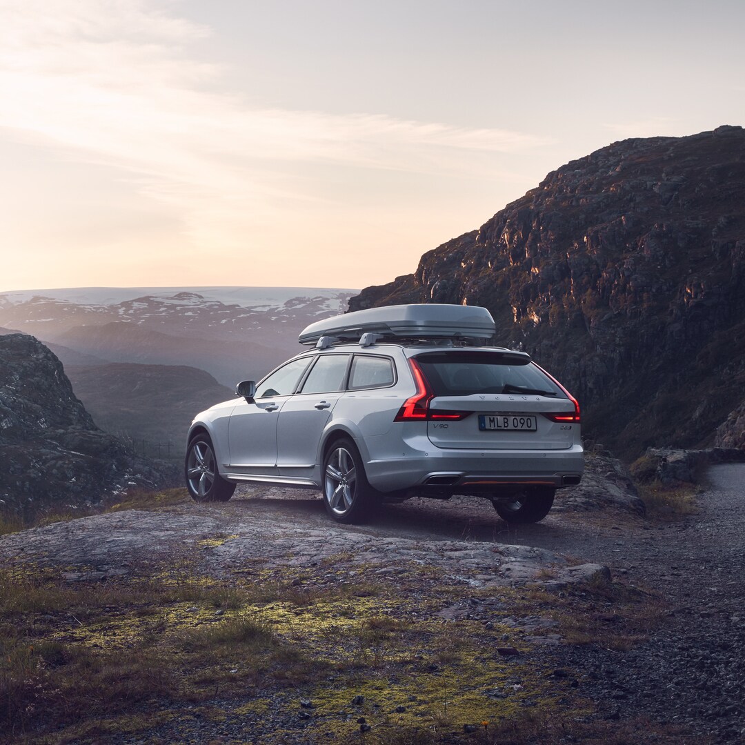 v90-4.jpg