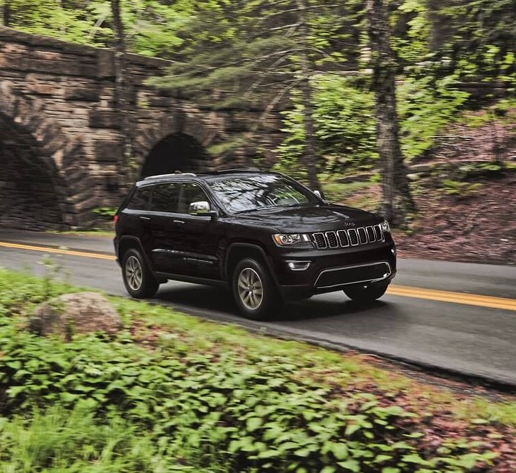 Jeep Grand Cherokee L vs Grand Cherokee Firelands CDJR