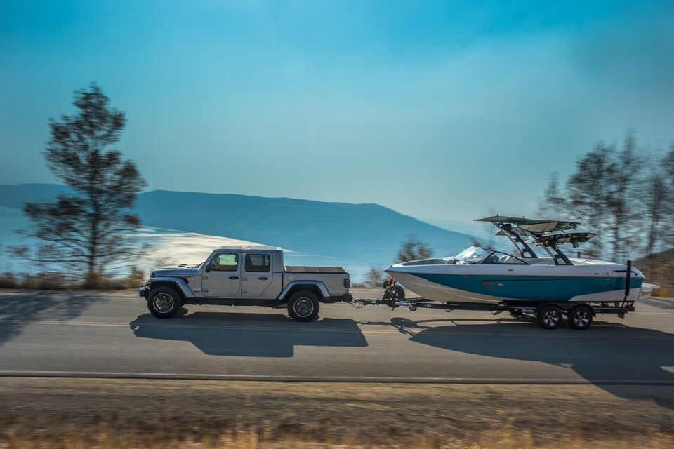 New Jeep Gladiator Overland Truck.jpeg