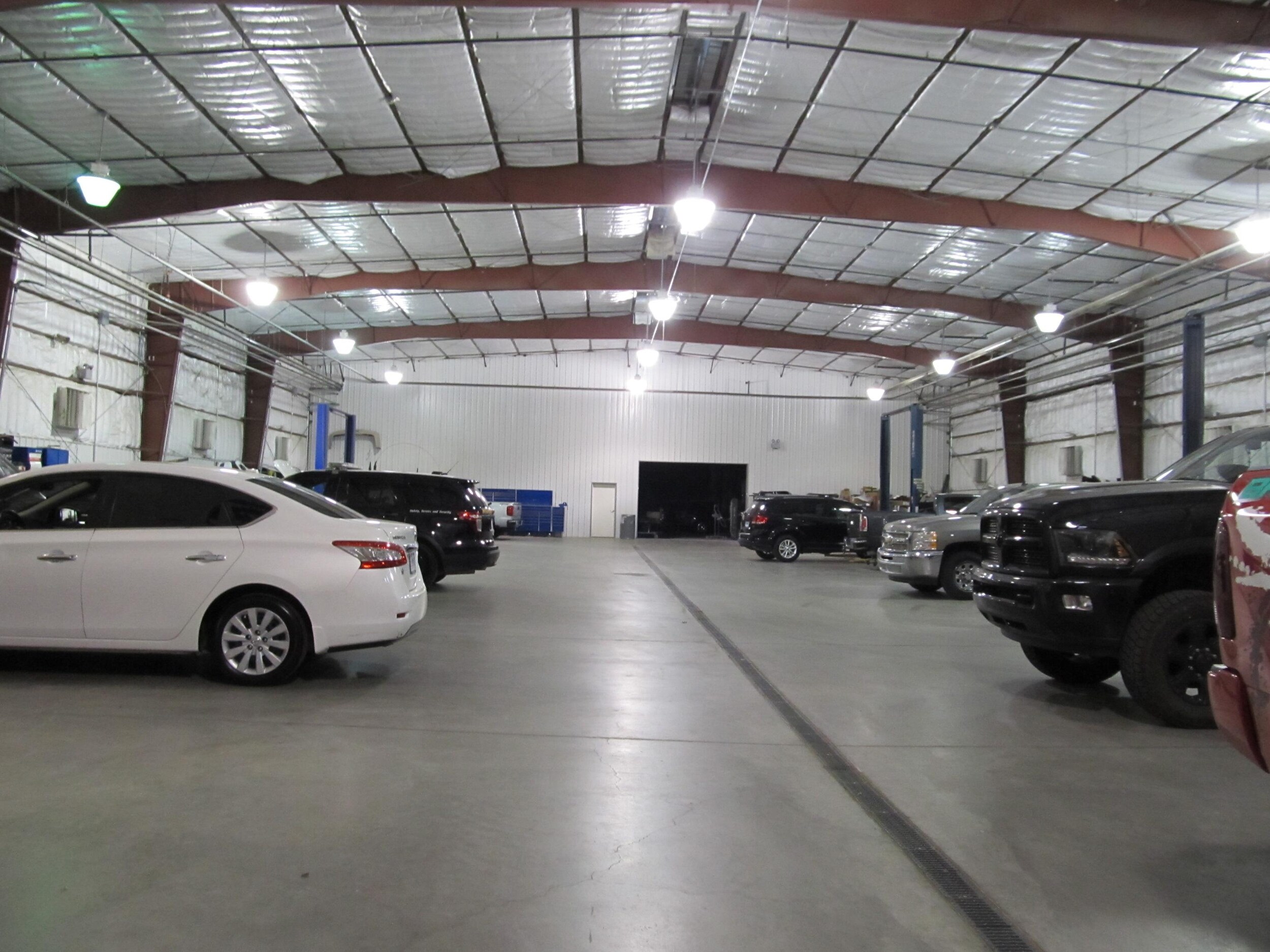 FisherCollisionCenter_Inside.JPG