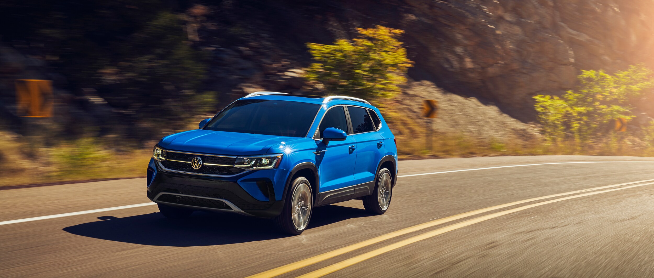 2022 Volkswagen Taos (2).jpeg