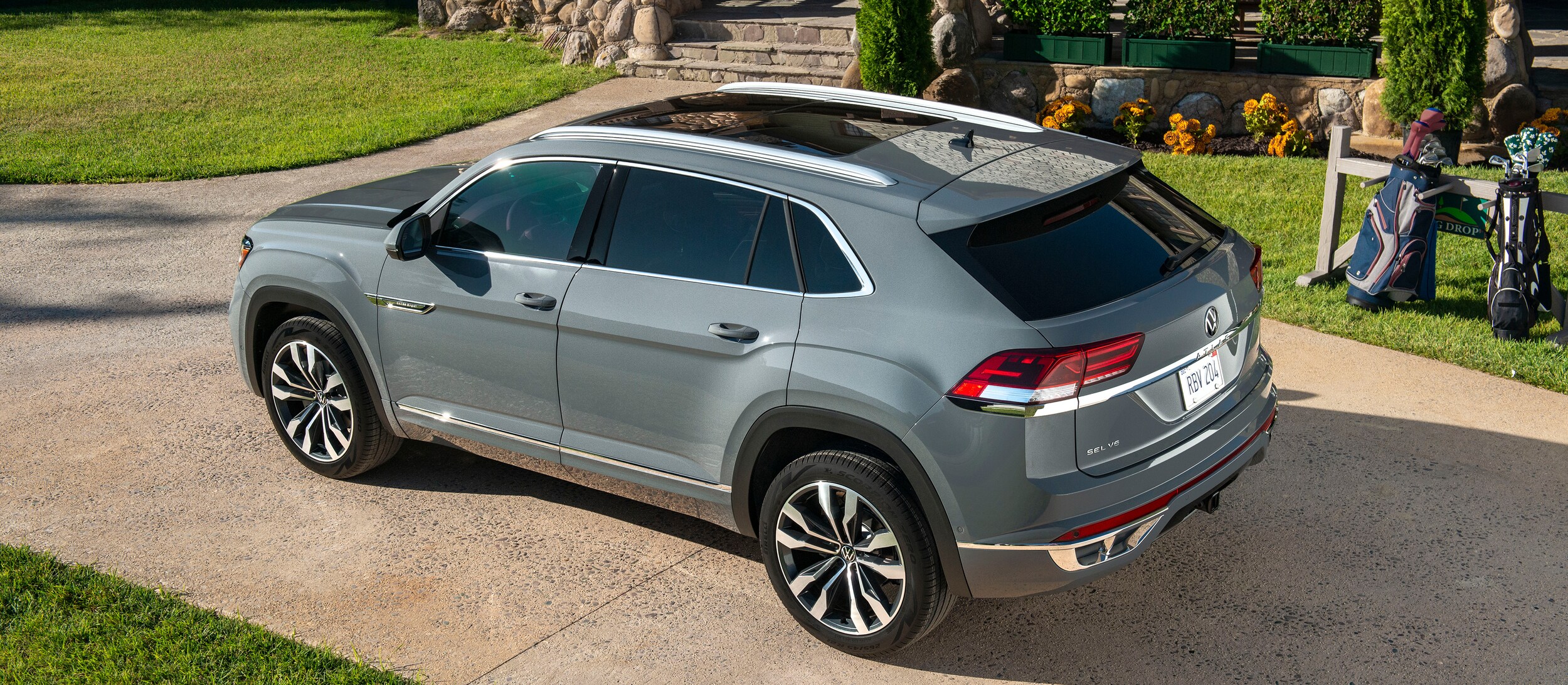 2020 Volkswagen Atlas Cross Sport (2).jpeg