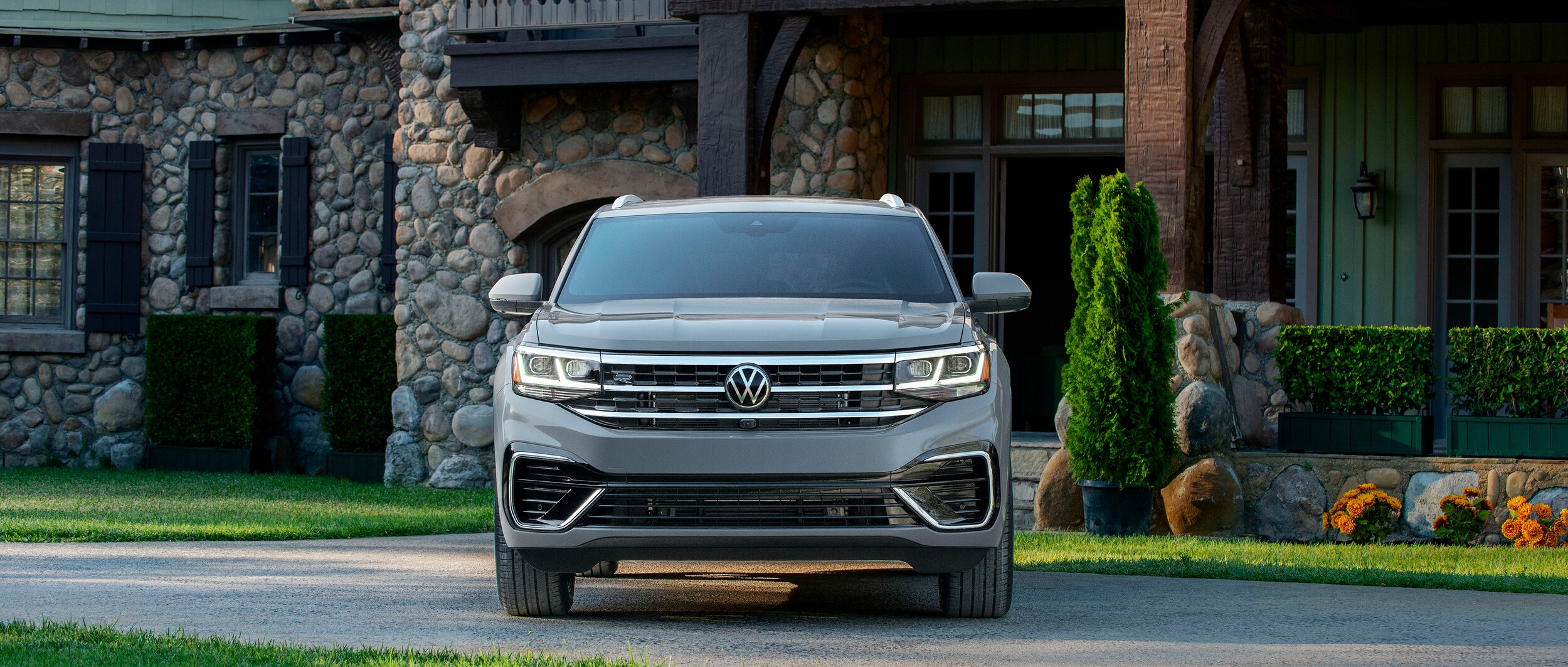 2020 Volkswagen Atlas Cross Sport (3).jpeg