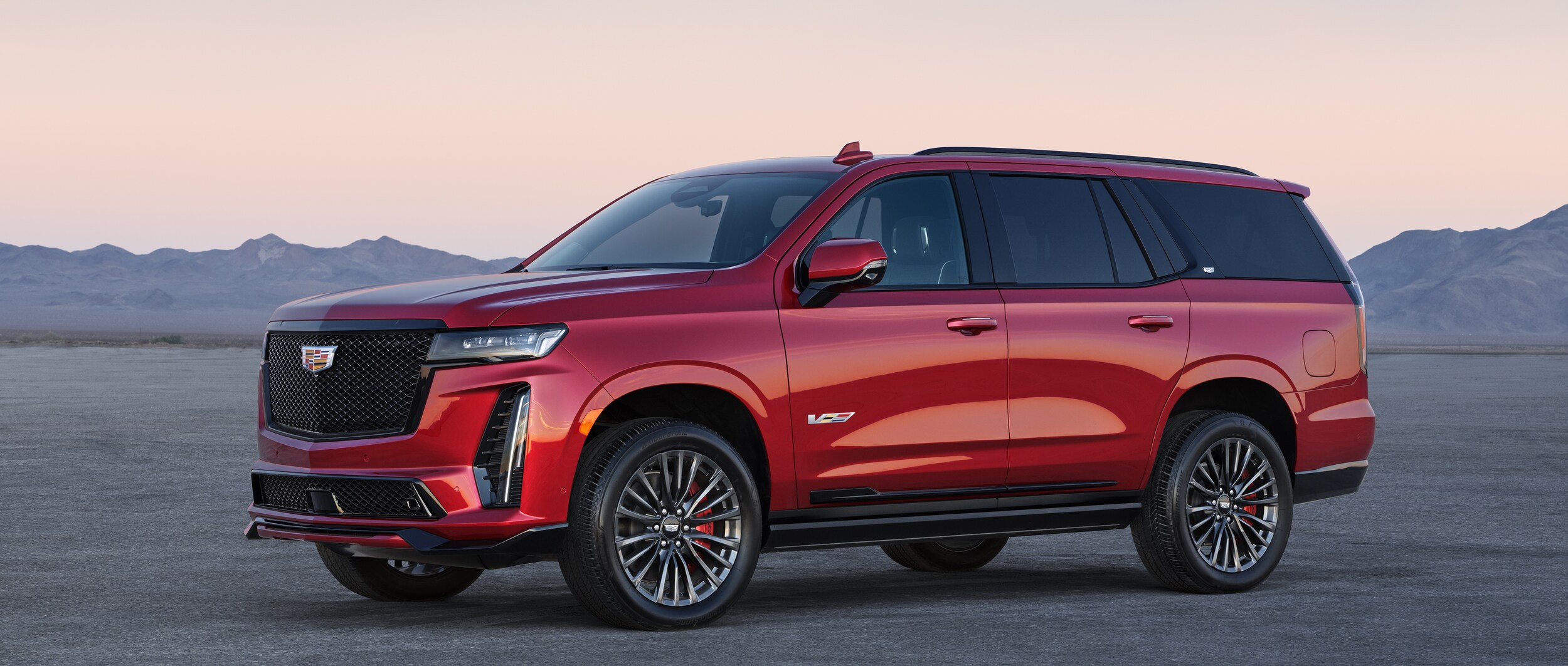 2023-Cadillac-Escalade-VSeries-SUV-L01.jpg