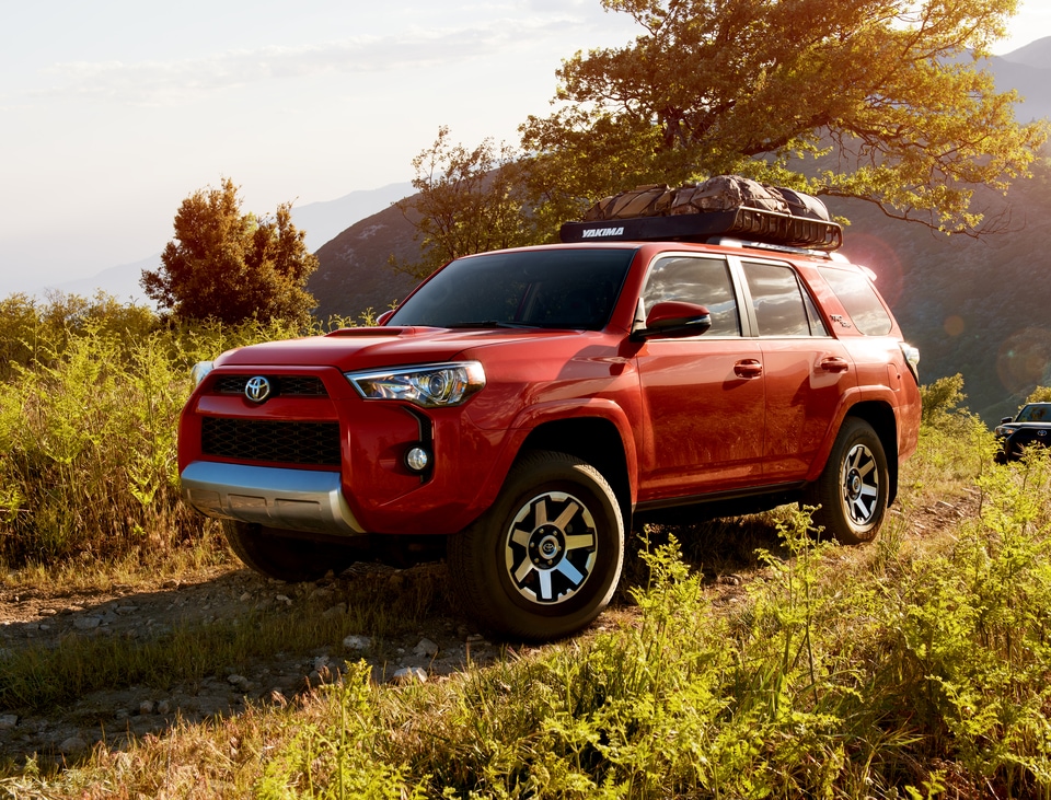 2018-Toyota-4Runner-TRDOffRoadPremium-SUV