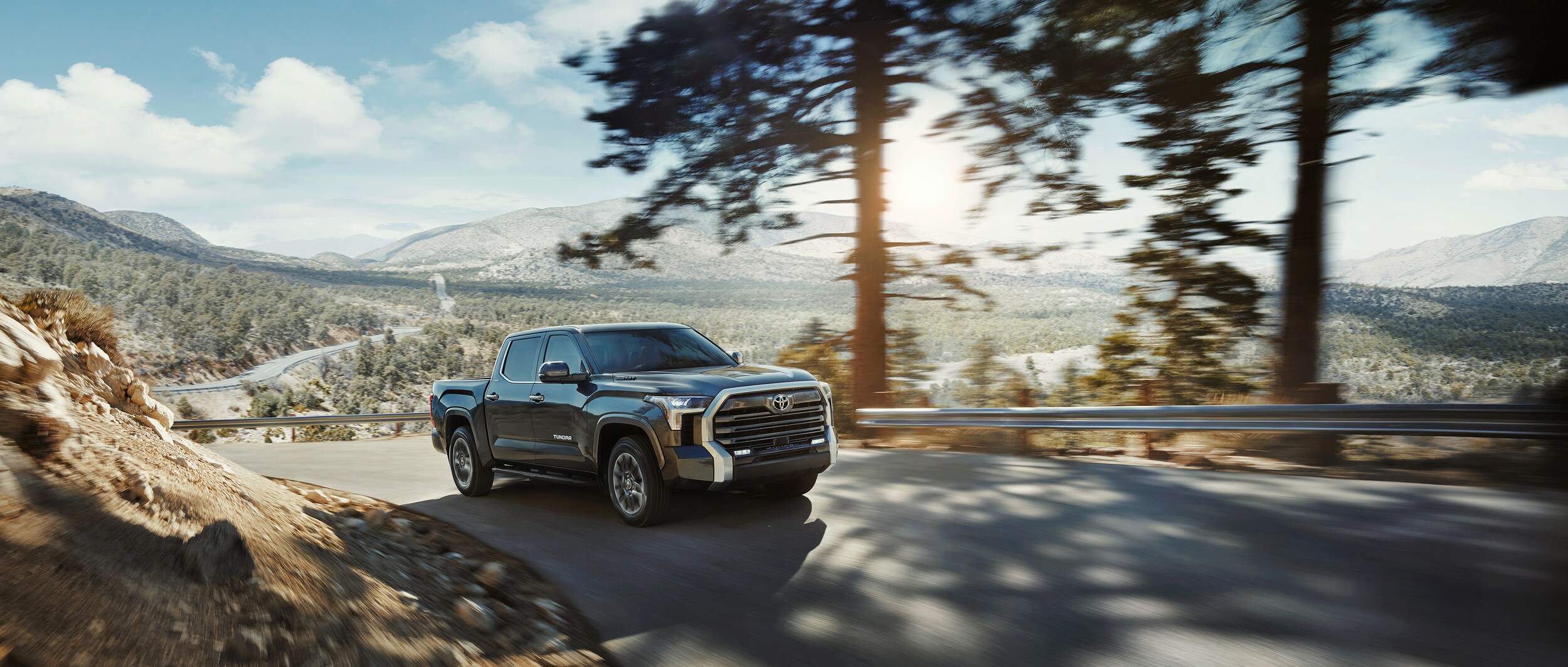 2022 Toyota Tundra (2).jpeg