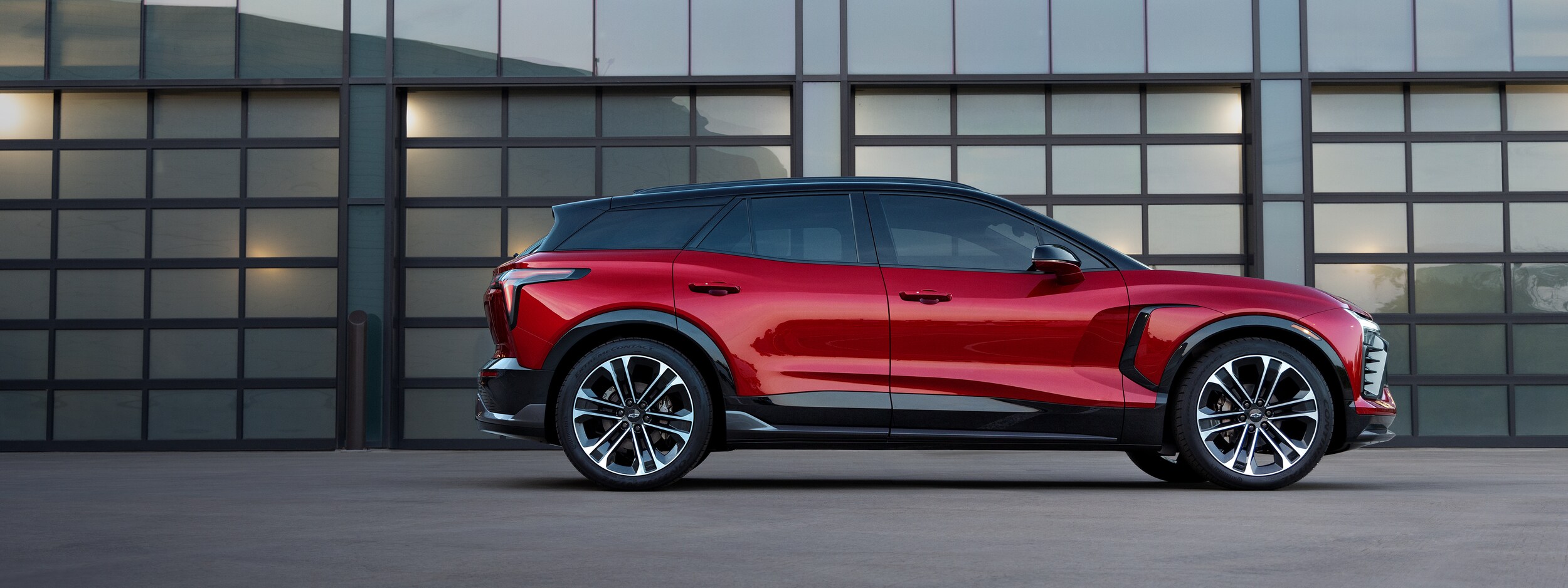 2024-Chevrolet-BlazerEV-SS-SUV-L06.jpeg