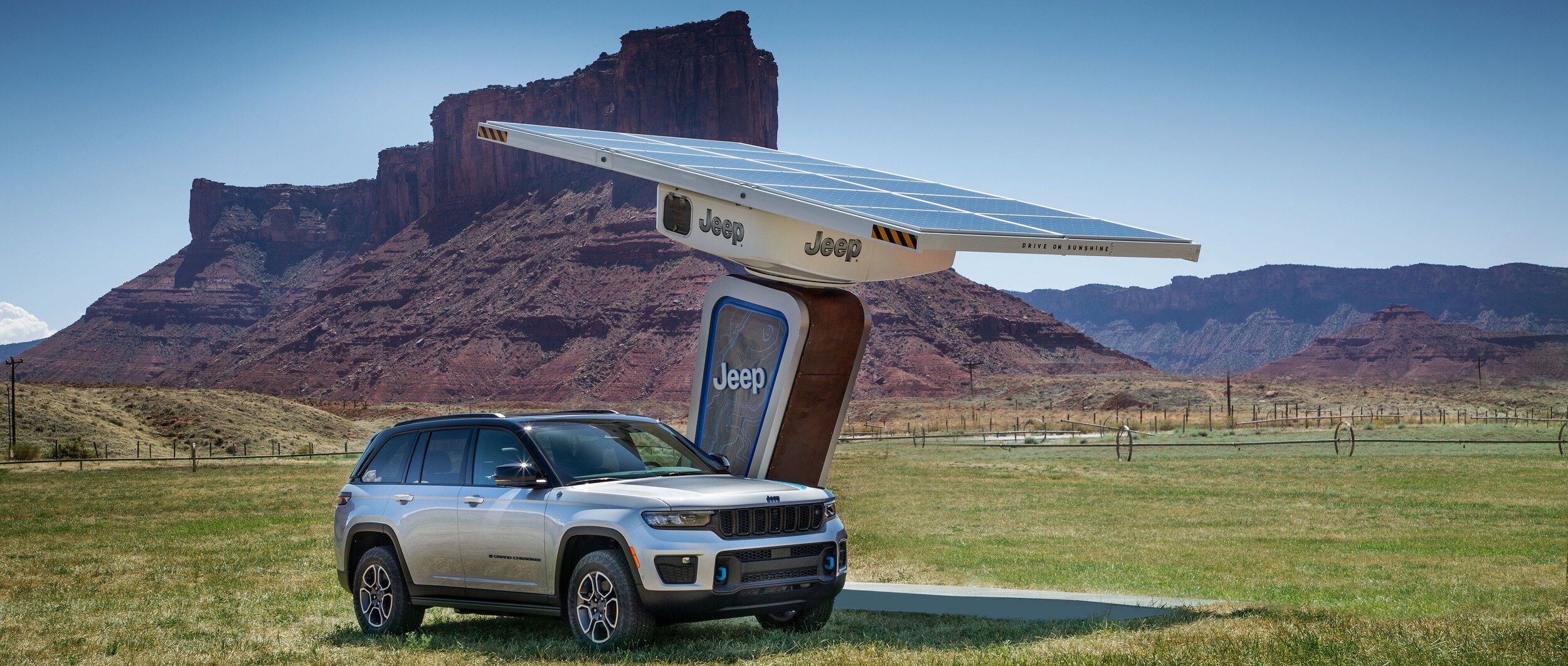 2024-Jeep-GrandCherokee-Trailhawk-4xe-SUV-L18(1).jpg