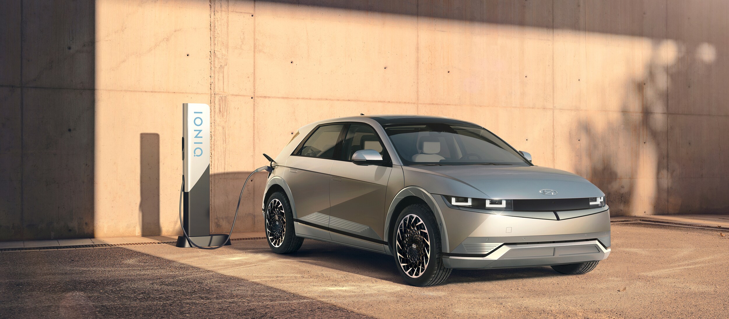 2022 Hyundai IONIQ 5 (2).jpeg