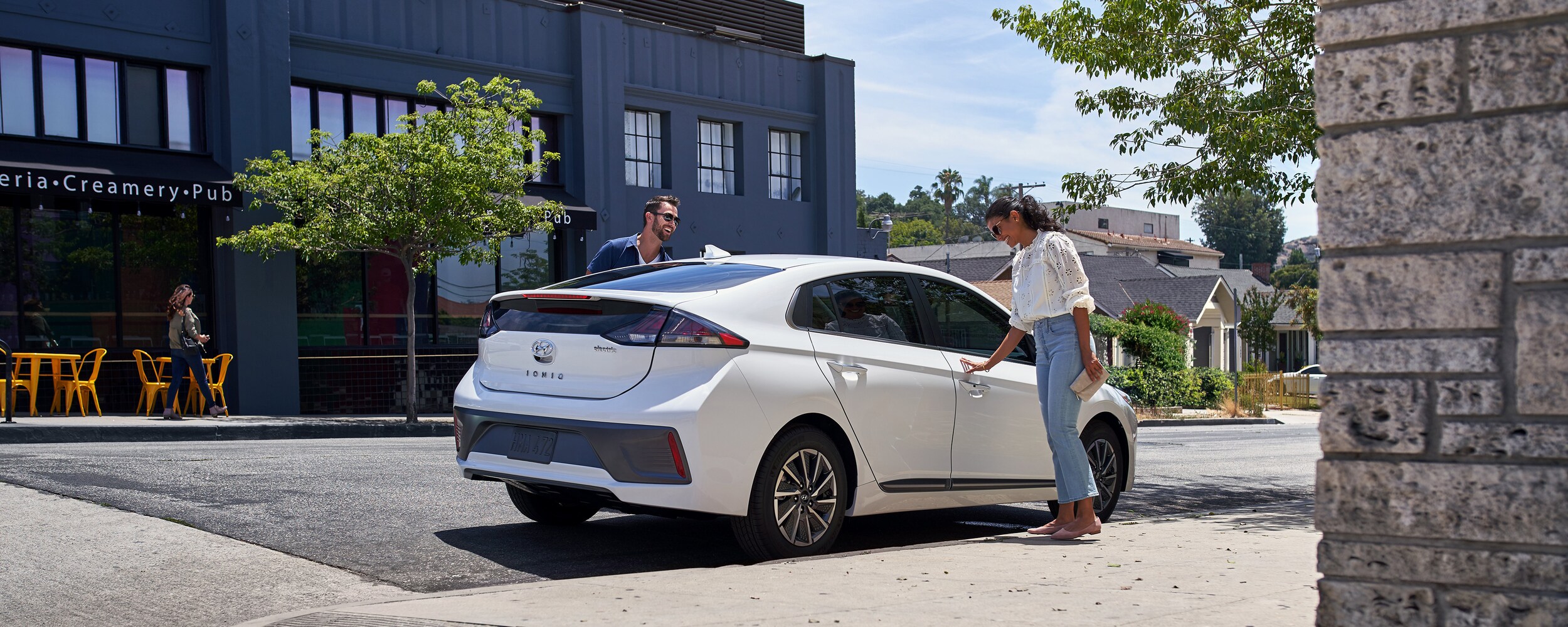 2021 Hyundai Ioniq Electric (3).jpeg