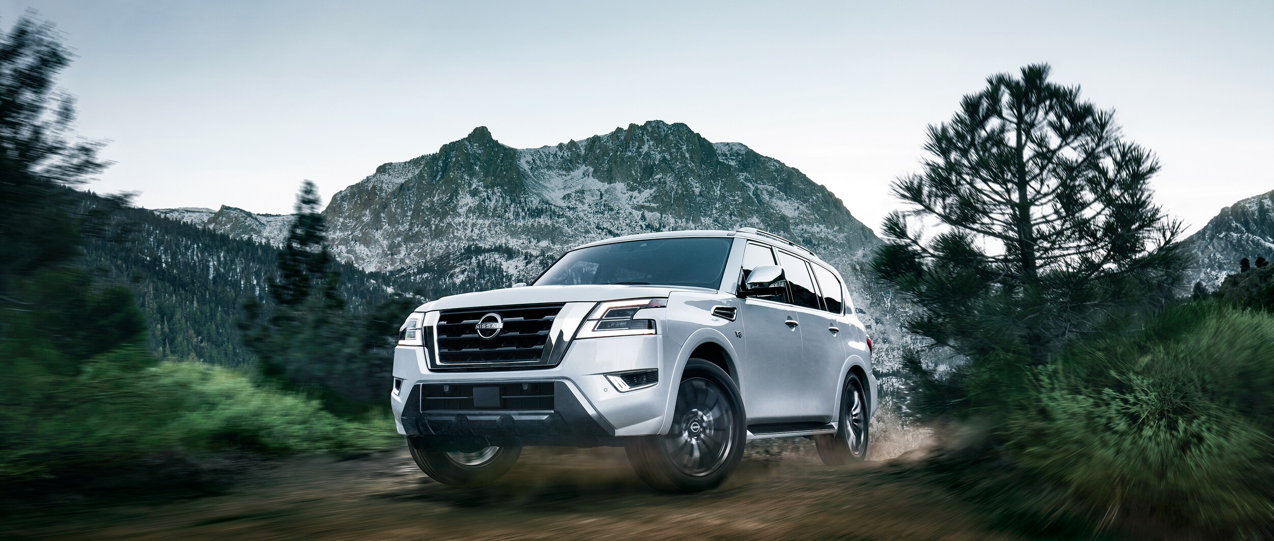 2024-Nissan-Armada-MidnightEdition-SUV-L04.jpg