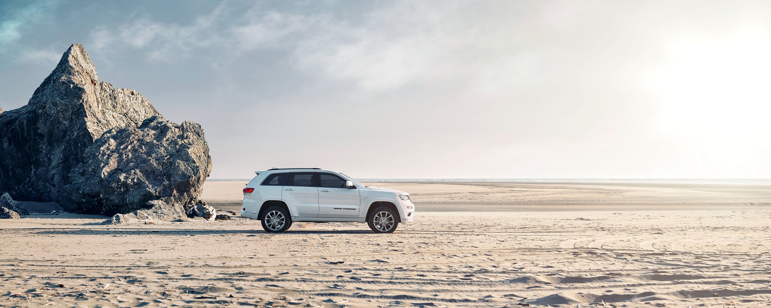 2021 Jeep Grand Cherokee (5).jpeg