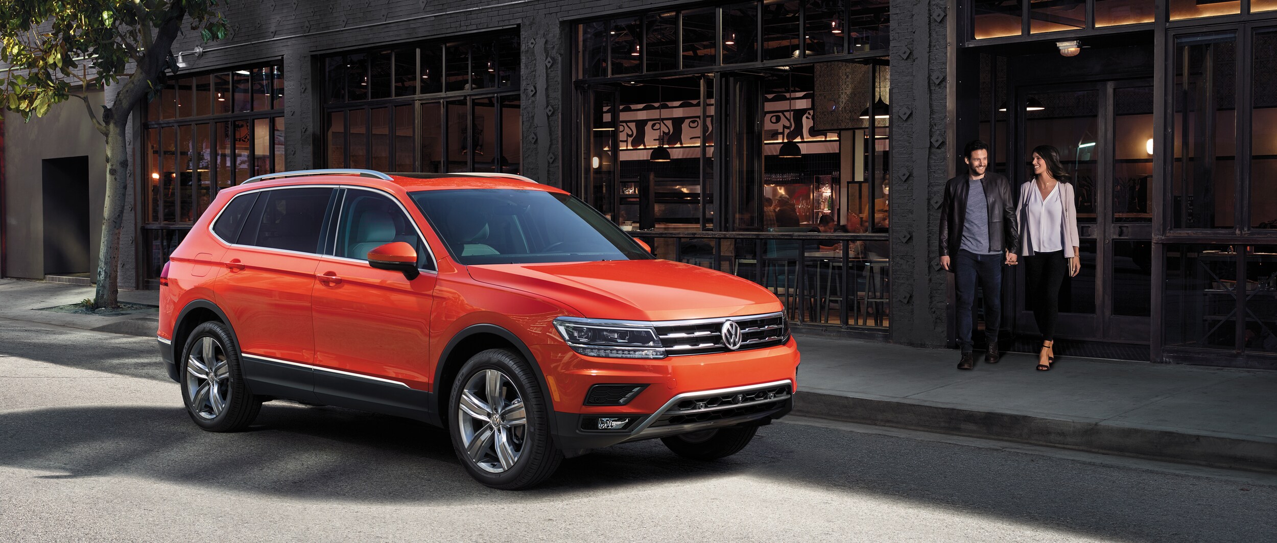 2019 Volkswagen Tiguan - Exterior (4).jpeg