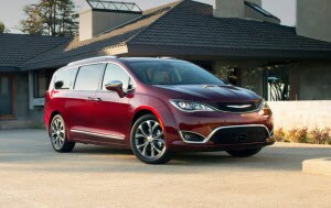 Honda Odyssey Vs Toyota Sienna >> Chrysler Pacifica Vs Honda Odyssey Vs Toyota Sienna Fletcher Cdjr Honda Odyssey Vs Toyota Sienna >> Chrysler Pacifica Vs Honda Odyssey Vs Toyota Sienna Fletcher Cdjr