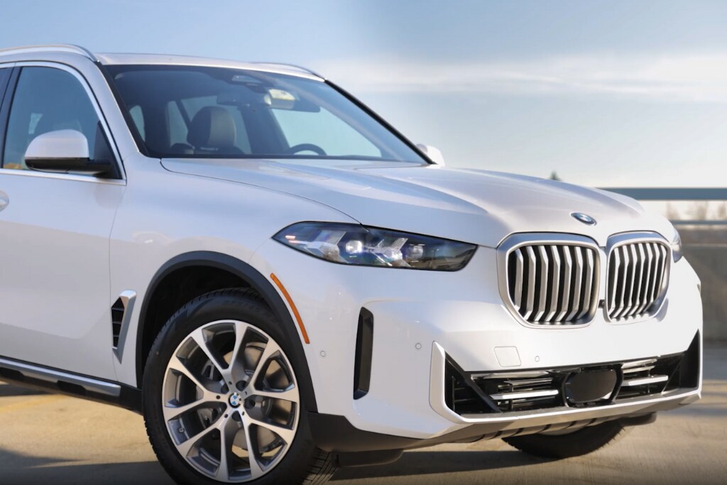 BMW-X5-Features-and-Specs.png