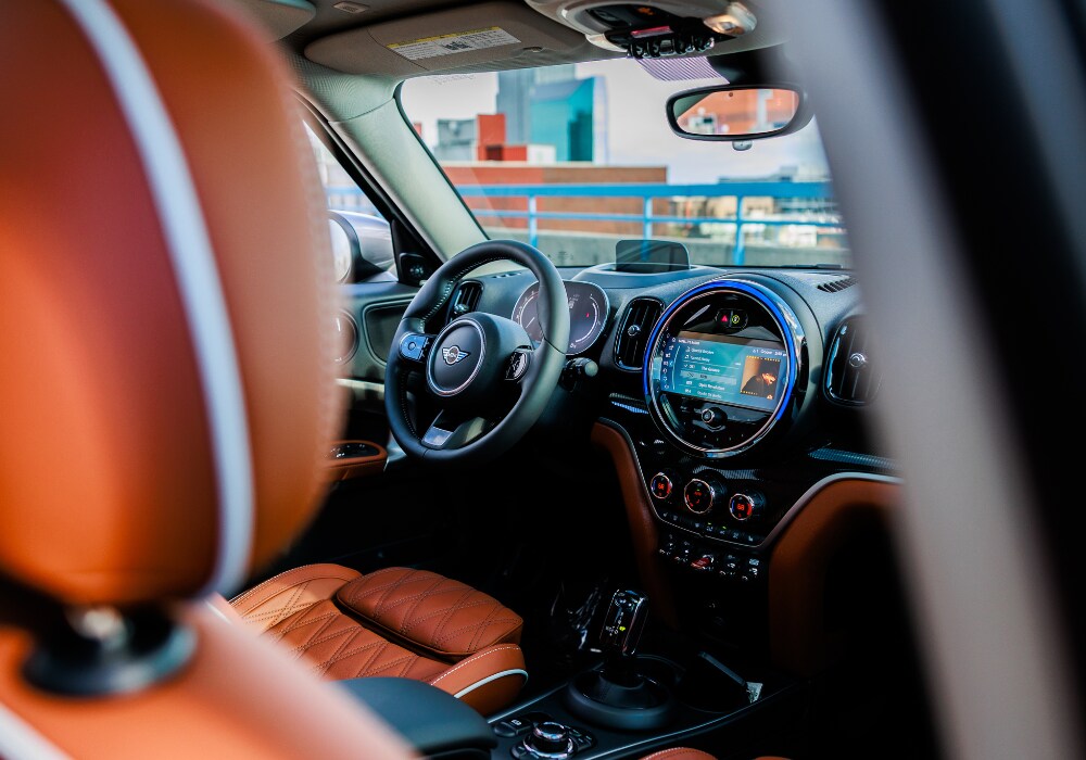 mini-countryman-interior-raleigh.png MINI Countryman interior including steering wheel and front dash