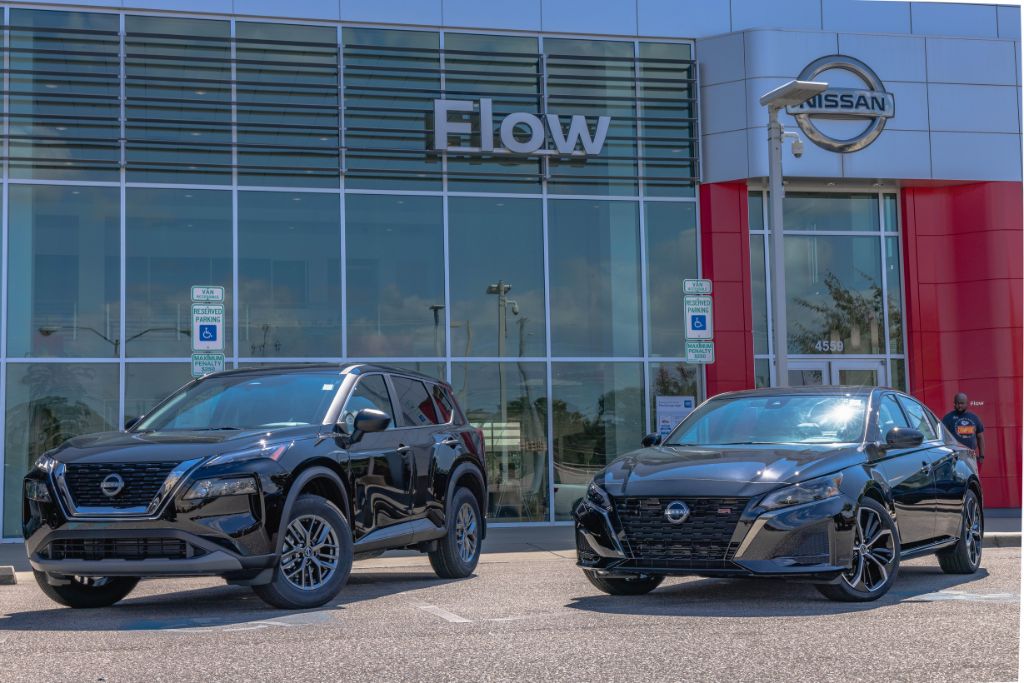 nissan-cars-suvs-fayetteville-nc.jpg New Nissan car and SUV parked outside Nissan dealership in North Carolina, called Flow Nissan of Fayetteville