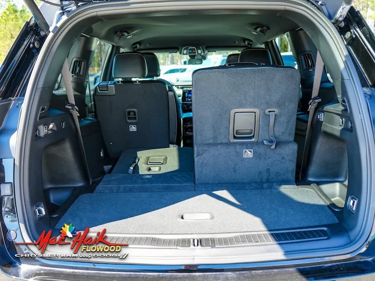 2025 Jeep Grand Cherokee cargo space